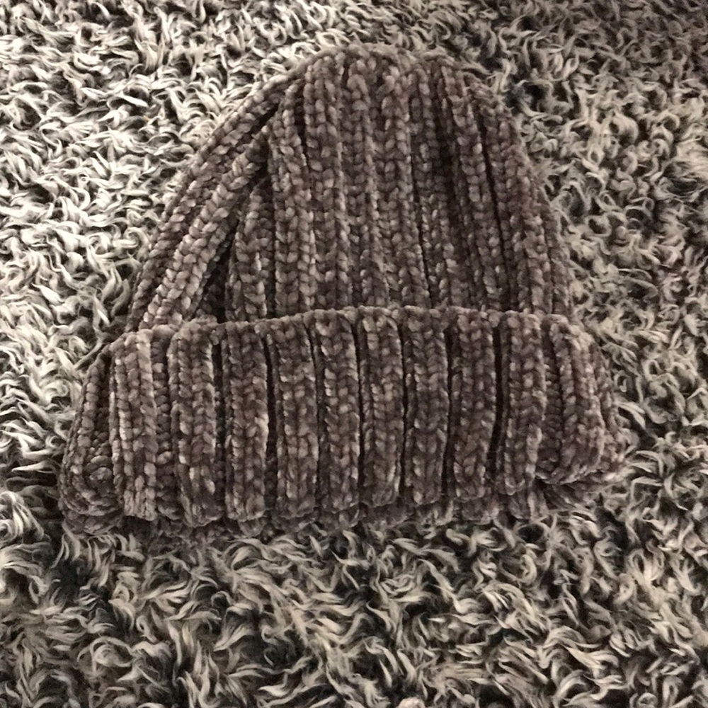 Beanie - Picture 2 of 2